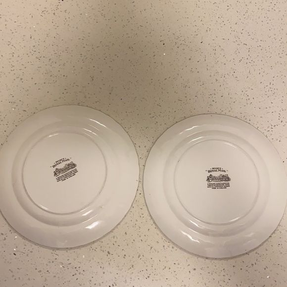 Staffordshire “Myott Royal Mail” hand engraved set of 2 plates - Picture 6 of 7